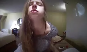 Lascia la sex mature amatoriale sua massaggiatrice POV
