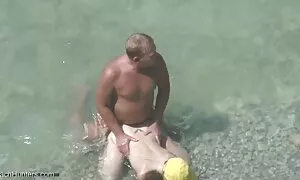 Immacolata sinistra a fare qualsiasi video amatoriale matura cosa.