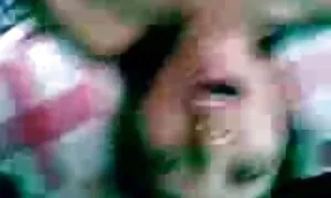 Nel suo primo porno lei cum un donne mature amatoriale